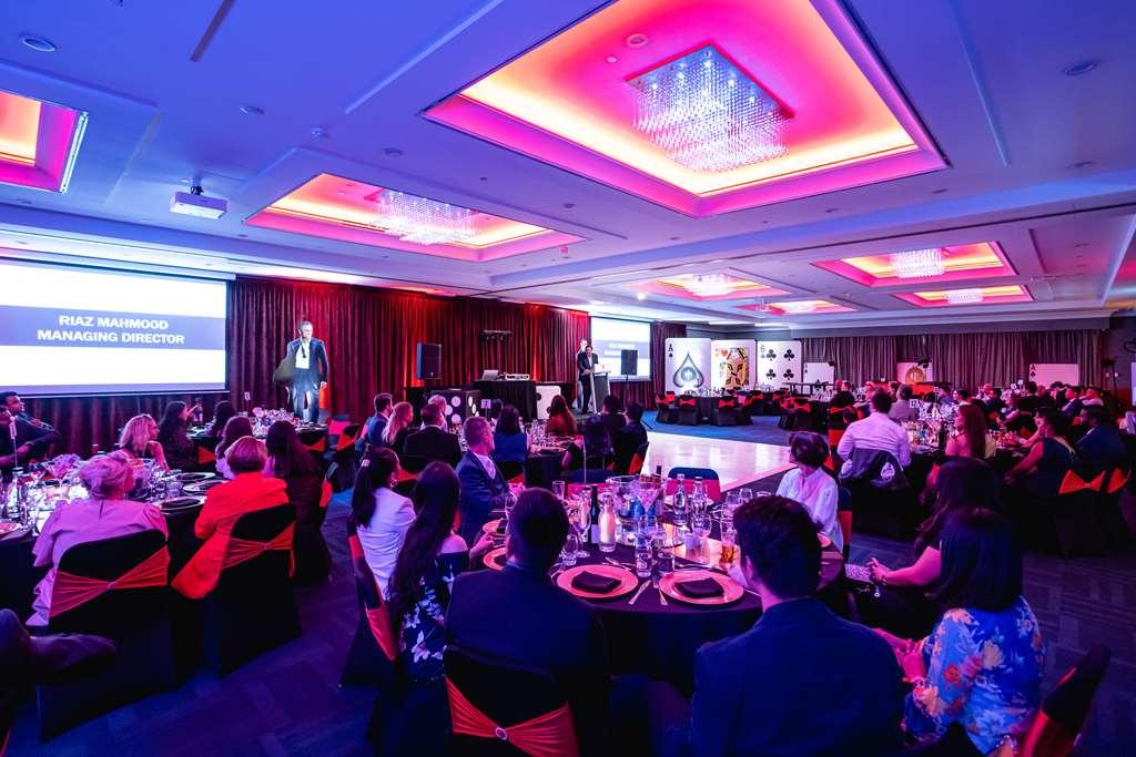 فندق دوكستون بيرث المرافق الصورة The 2016 Asia-Pacific Digital Marketing Summit