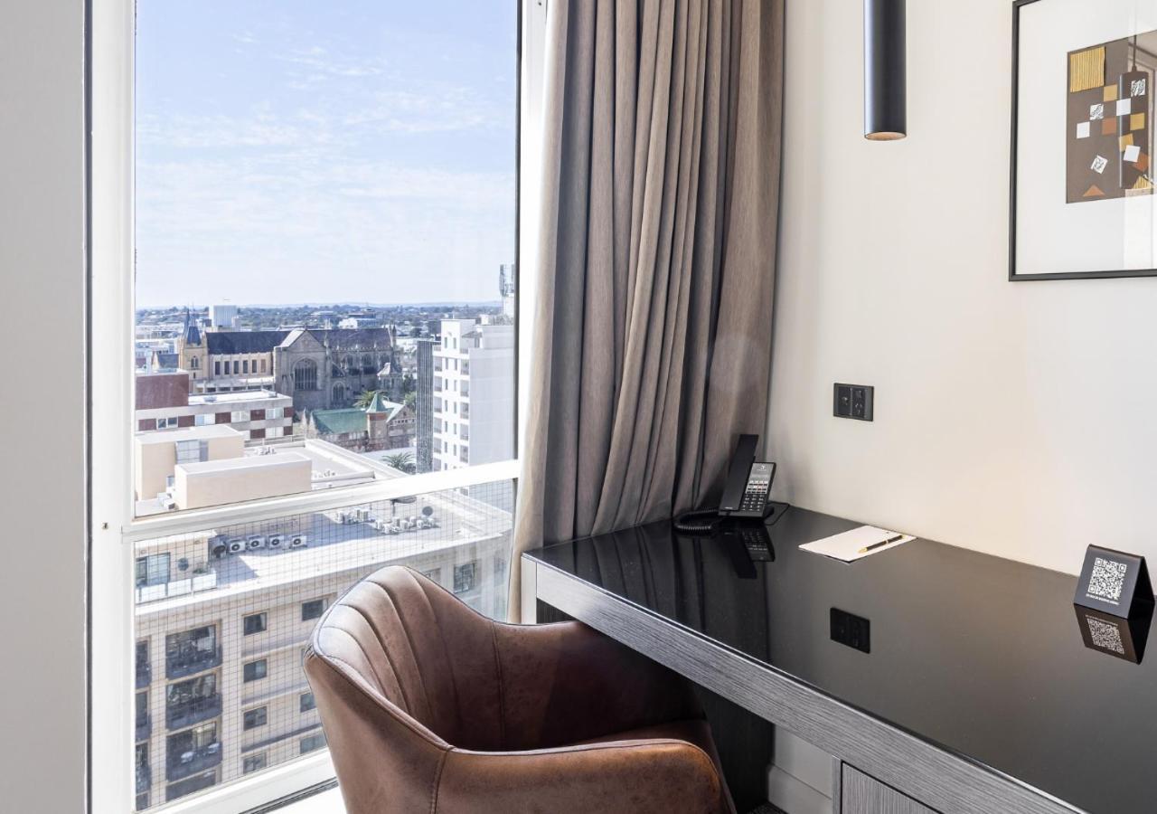 فندق دوكستون بيرث المظهر الخارجي الصورة A room at the hotel